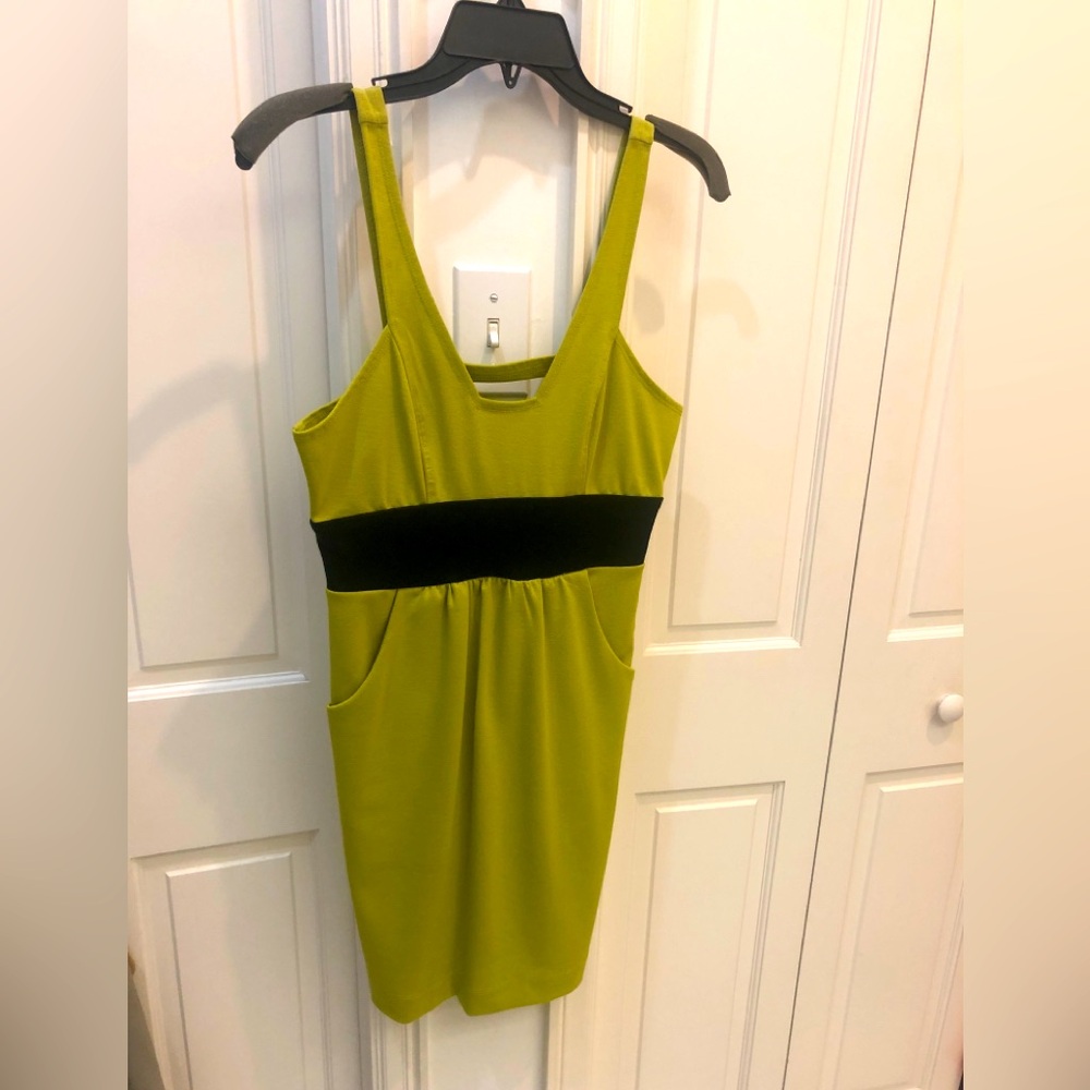 Sexy Green and Black Women's Dress. Has side Pockets! Hold your lipstick summer